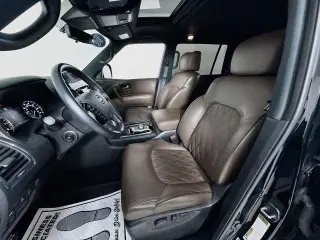 Nissan Armada 2023 4x4 Platinum SUV de 4 puertas