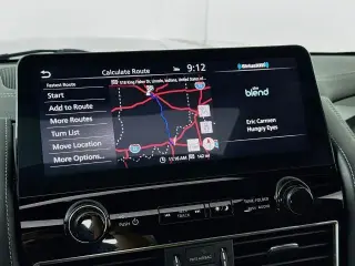 Nissan Armada 2023 4x4 Platinum SUV de 4 puertas