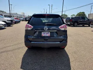 Nissan Rogue 2016 S 4dr Crossover