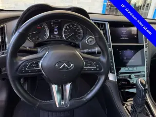 INFINITI Q60 2021 3.0T Lujo 2d Coupé