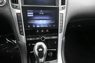 INFINITI Q50 2023 AWD Luxe 4dr Sedán