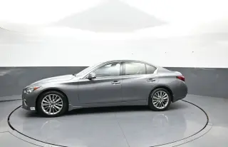 INFINITI Q50 2023 AWD Luxe 4dr Sedán