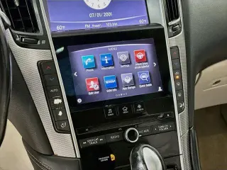 INFINITI Q50 2015 4dr Sedán