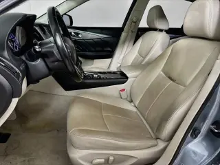 INFINITI Q50 2015 4dr Sedán