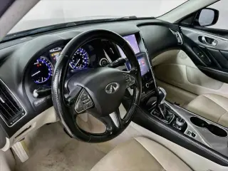 INFINITI Q50 2015 4dr Sedán