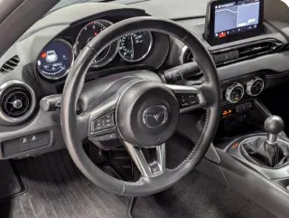 Mazda MX-5 Miata RF 2022 Grand Touring 2dr Convertible 6A