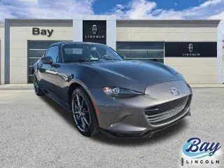 Mazda MX-5 Miata RF 2017 Grand Touring convertible de 2 puertas 6MT
