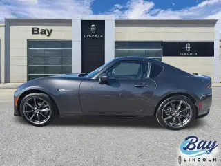Mazda MX-5 Miata RF 2017 Grand Touring convertible de 2 puertas 6MT