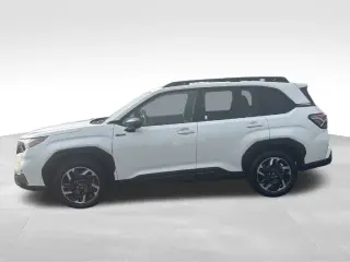 Subaru Forester 2025 AWD Premium Hybrid 4dr Crossover