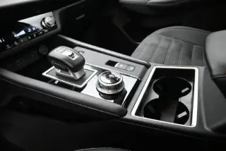 Mitsubishi Outlander PHEV 2025 AWD SE SUV 4 puertas