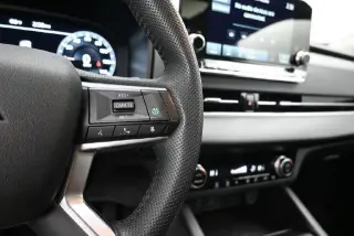 Mitsubishi Outlander PHEV 2025 AWD SE SUV 4 puertas