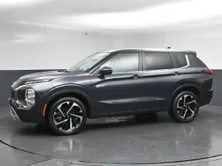 Mitsubishi Outlander PHEV 2025 AWD SE SUV 4 puertas