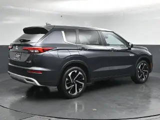 Mitsubishi Outlander PHEV 2025 AWD SE SUV 4 puertas