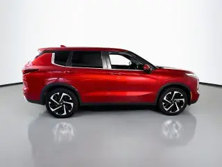 Mitsubishi Outlander 2023 SE 4p SUV