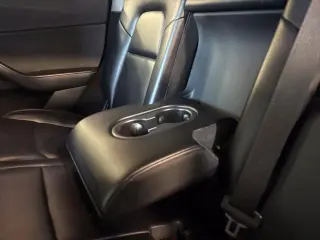 Tesla Modelo Y 2023 AWD Performance 4p Crossover