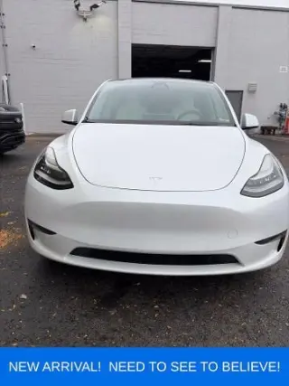 Tesla Model Y 2022 AWD Long Range 4dr Crossover