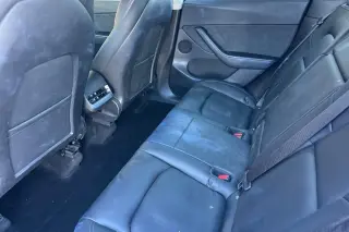Tesla Model Y 2022 AWD Long Range 4dr Crossover