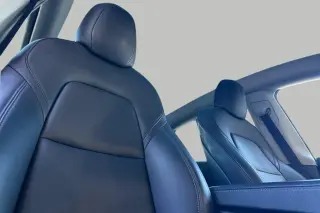 Tesla Model Y 2022 AWD Long Range 4dr Crossover