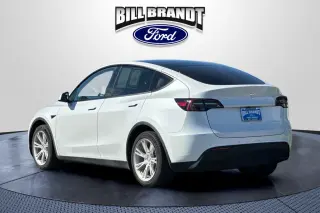 Tesla Model Y 2022 AWD Long Range 4dr Crossover