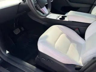 Tesla Modelo Y 2025 AWD Long Range 4p Crossover