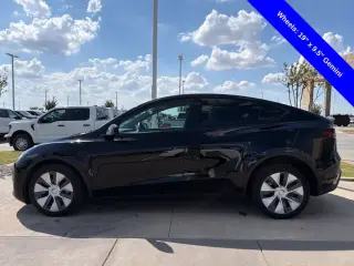 Tesla Model Y 2023 AWD Long Range crossover 4 puertas