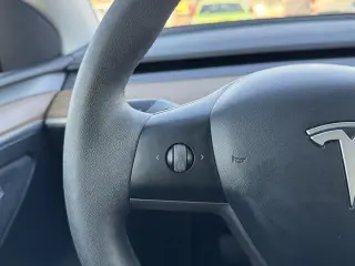 Tesla Model Y 2023 Tracción Total Gran Autonomía 4 puertas Crossover