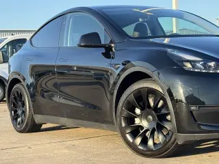 Tesla Model Y 2023 Tracción Total Gran Autonomía 4 puertas Crossover