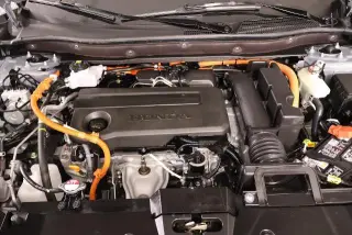 Honda CR-V Híbrido 2025 AWD Sport Touring 4p SUV