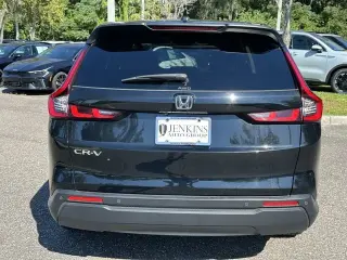 Honda CR-V 2023 4x4 EX-L 4p SUV sin SI
