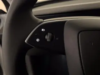 Tesla Model 3 2026 Estándar 4p Fastback