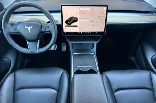 Tesla Model 3 2023 4dr Sedan