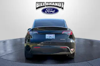 Tesla Model 3 2023 4dr Sedan