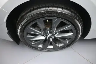 Toyota Corolla 2024 SE 4dr Sedán