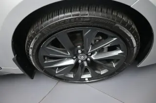 Toyota Corolla 2024 SE 4dr Sedán