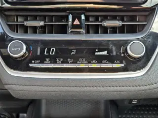 Toyota Corolla 2024 SE 4dr Sedán
