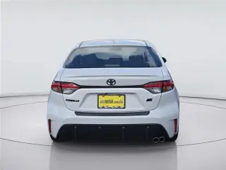 Toyota Corolla 2024 SE 4dr Sedán
