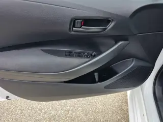 Toyota Corolla 2022 LE 4p Sedan