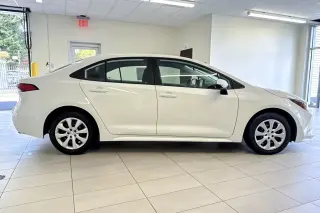 Toyota Corolla 2025 LE 4dr Sedan
