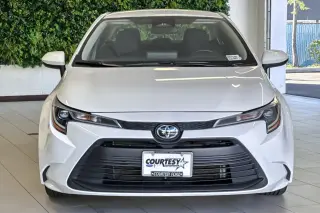 Toyota Corolla 2025 LE 4dr Sedan