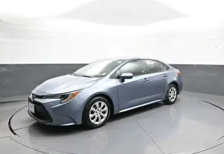 Toyota Corolla 2025 LE 4p Sedan