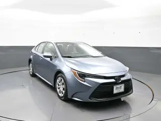 Toyota Corolla 2025 LE 4p Sedan