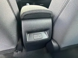 Toyota Corolla 2024 LE 4p Sedana