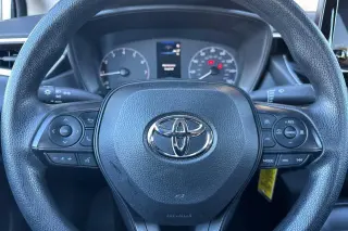 Toyota Corolla 2024 LE 4dr Sedán