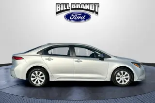 Toyota Corolla 2024 LE 4dr Sedán