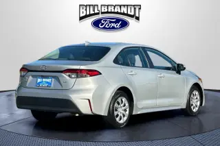Toyota Corolla 2024 LE 4dr Sedán