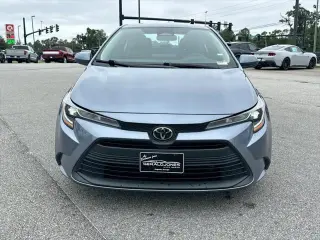 Toyota Corolla 2024 LE 4p Sedan