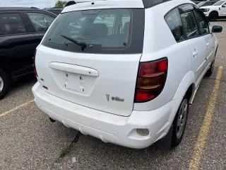 Pontiac Vibe 2005 AWD 4dr Wagon