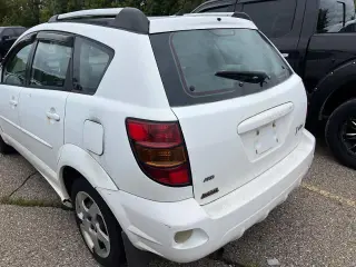Pontiac Vibe 2005 AWD 4dr Wagon