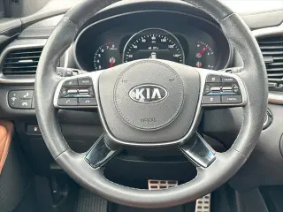 Kia Sorento 2019 SX Limited V6 4dr SUV