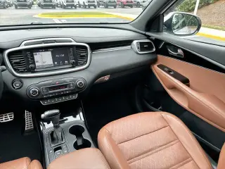 Kia Sorento 2019 SX Limited V6 4dr SUV